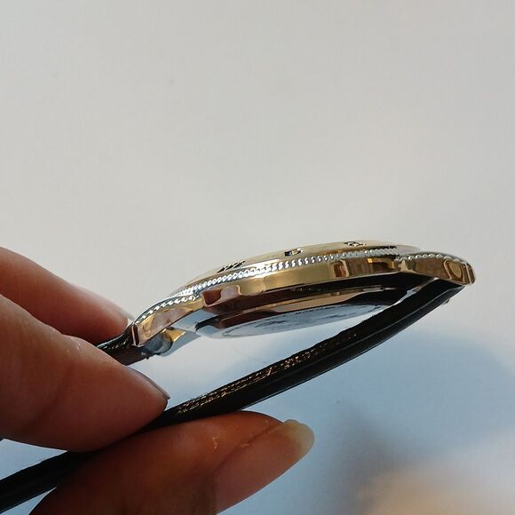 Wrangler Montana Silversmiths Ladies Horse Gold Tone Dial Watch WR 3ATM WR160 - Picture 12 of 16